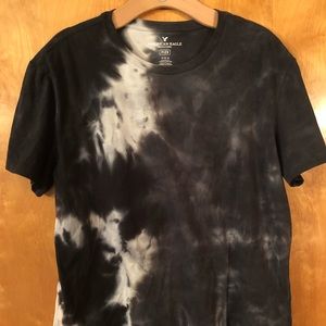American Eagle Outfitters Men’s tie dye tee